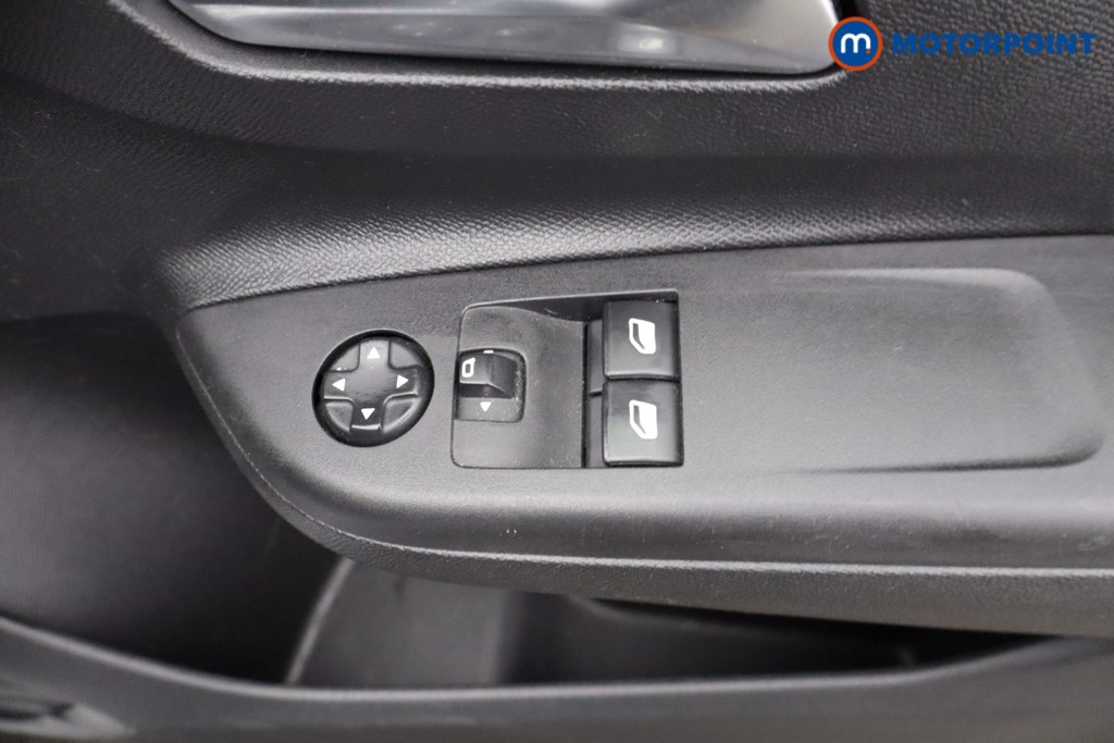 Vauxhall Corsa Se Premium Manual Petrol Hatchback - Stock Number (1644233) - 9th supplementary image
