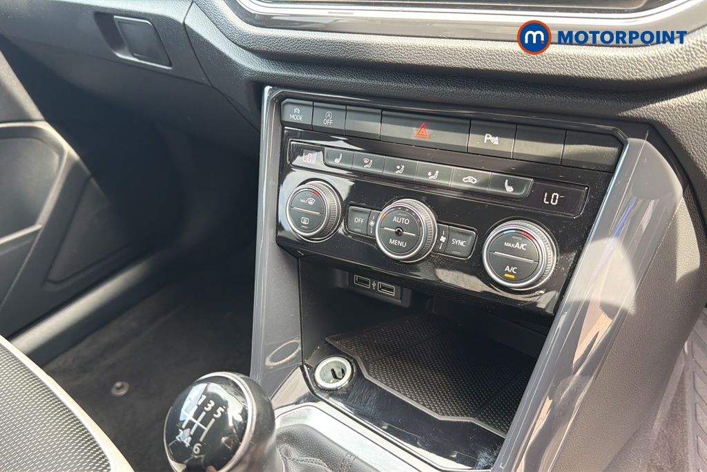 Volkswagen T-Roc SEL Manual Diesel SUV - Stock Number (1644447) - 12th supplementary image