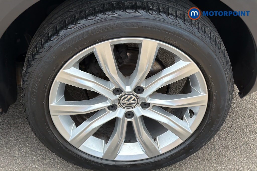 Volkswagen T-Roc SEL Manual Diesel SUV - Stock Number (1644447) - 45th supplementary image