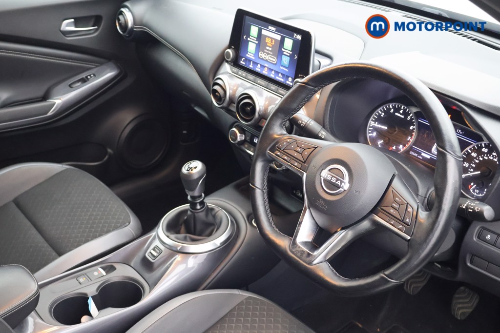 Nissan Juke N-Connecta Manual Petrol SUV - Stock Number (1644690) - 13th supplementary image