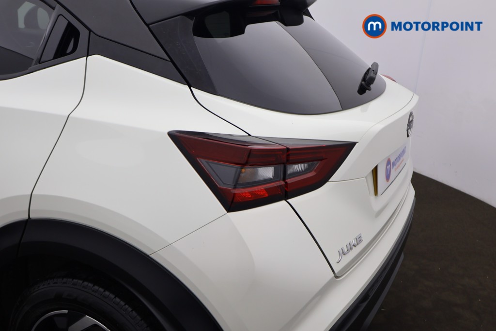 Nissan Juke N-Connecta Manual Petrol SUV - Stock Number (1644690) - 17th supplementary image