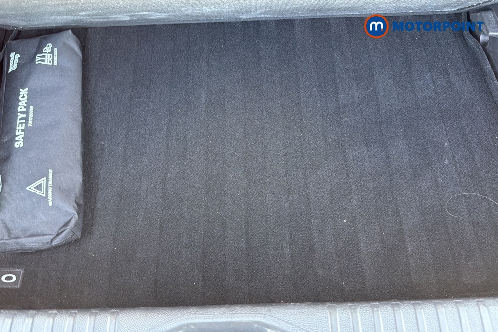 Renault Clio Techno Manual Petrol Hatchback - Stock Number (1644937) - 33rd supplementary image