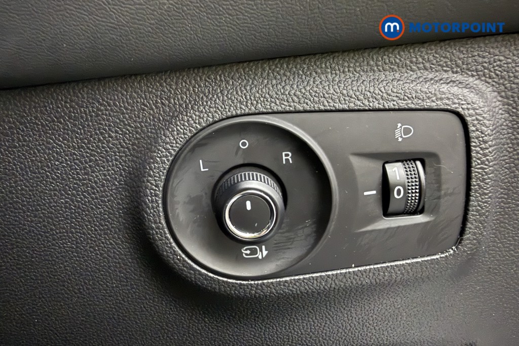 Mg Motor Uk ZS Exclusive Manual Petrol SUV - Stock Number (1644981) - 18th supplementary image