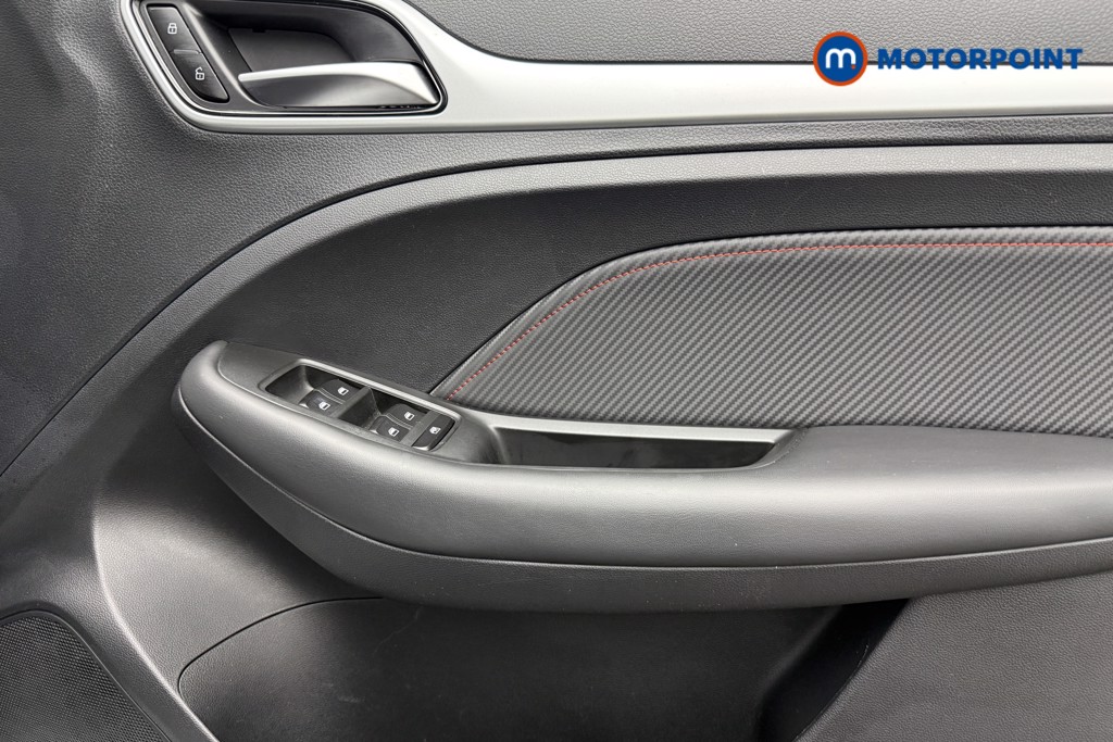 Mg Motor Uk ZS Exclusive Manual Petrol SUV - Stock Number (1644981) - 20th supplementary image