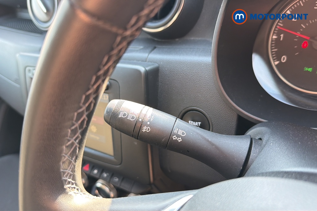 Dacia Duster Prestige Manual Petrol SUV - Stock Number (1645163) - 5th supplementary image