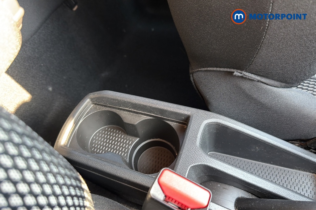 Dacia Duster Prestige Manual Petrol SUV - Stock Number (1645163) - 16th supplementary image