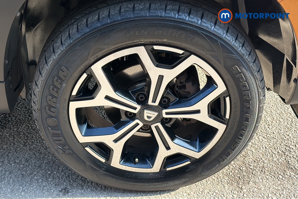 Dacia Duster Prestige Manual Petrol SUV - Stock Number (1645163) - 47th supplementary image