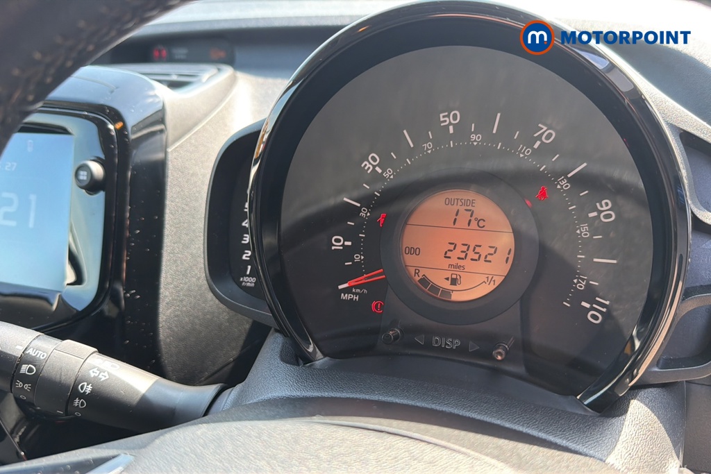 Peugeot 108 Allure Manual Petrol Hatchback - Stock Number (1645565) - 7th supplementary image