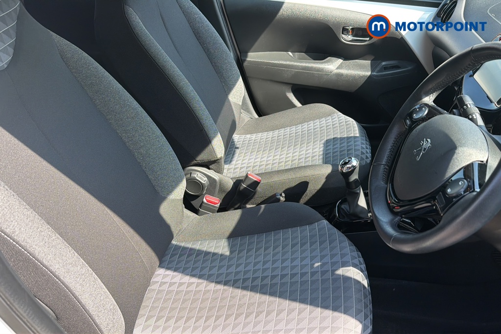 Peugeot 108 Allure Manual Petrol Hatchback - Stock Number (1645565) - 22nd supplementary image