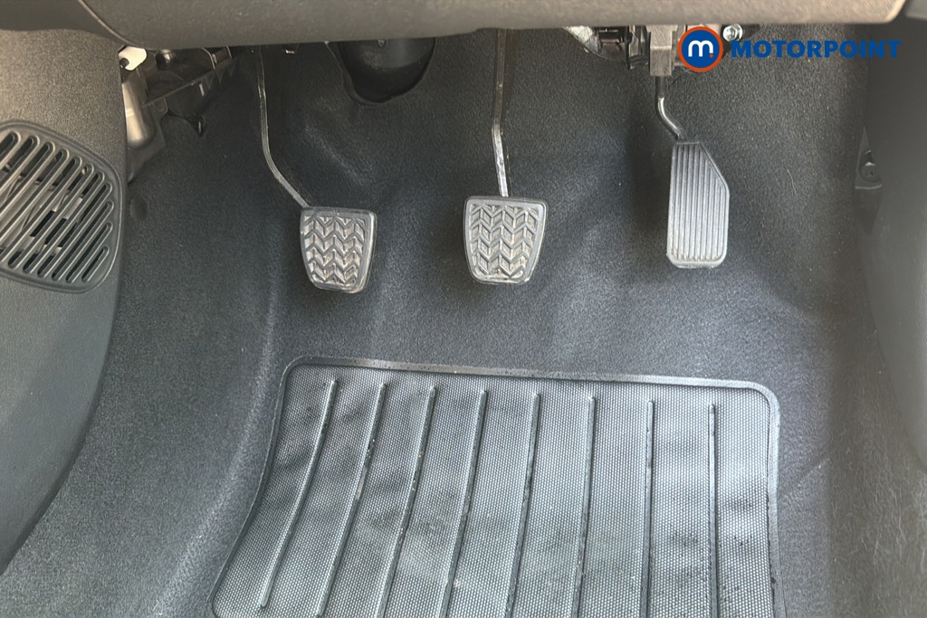 Peugeot 108 Allure Manual Petrol Hatchback - Stock Number (1645565) - 24th supplementary image