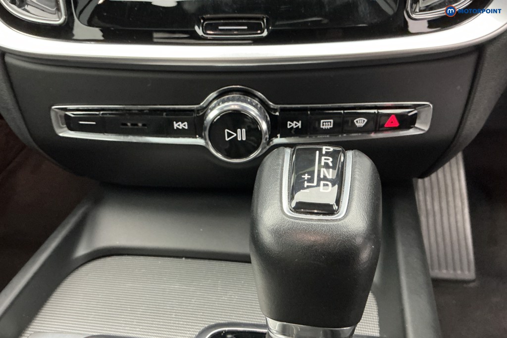 Volvo S60 R Design Edition Automatic Petrol Saloon - Stock Number (1645612) - 16th supplementary image
