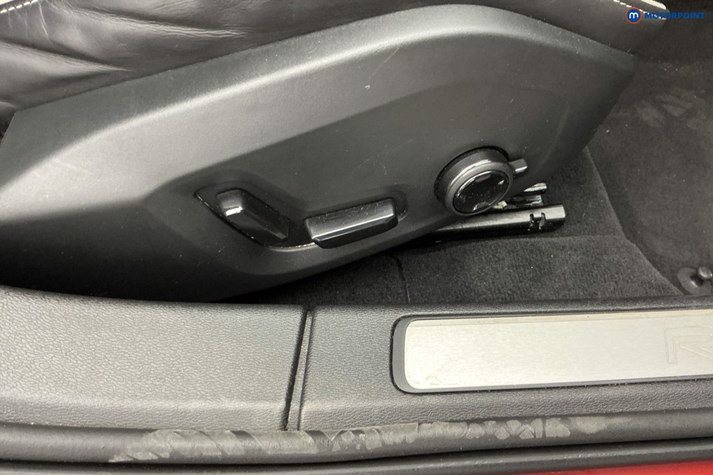 Volvo S60 R Design Edition Automatic Petrol Saloon - Stock Number (1645612) - 24th supplementary image