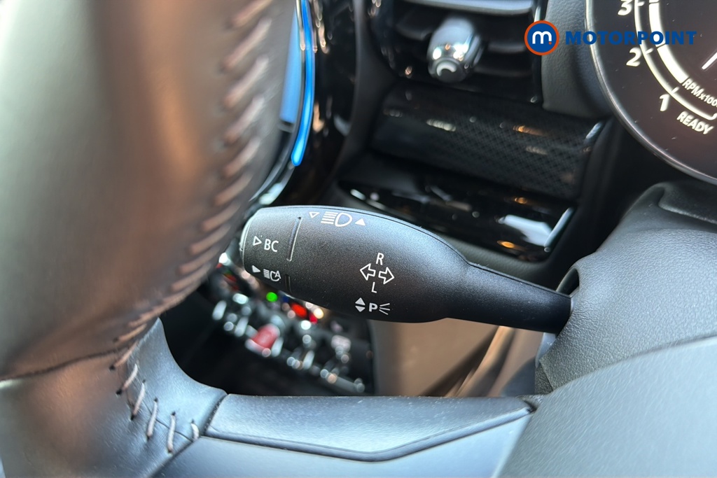 Mini Clubman Cooper Exclusive Automatic Petrol Estate - Stock Number (1645815) - 5th supplementary image