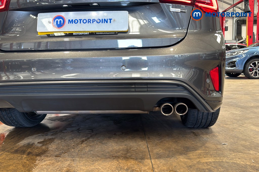 Ford Focus St-Line Vignale Manual Petrol Hatchback - Stock Number (1645864) - 39th supplementary image