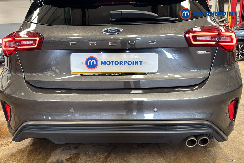 Ford Focus St-Line Vignale Manual Petrol Hatchback - Stock Number (1645864) - 40th supplementary image