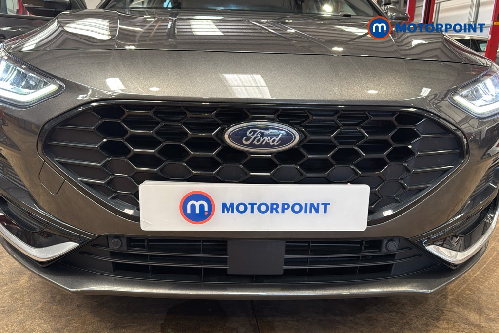 Ford Focus St-Line Vignale Manual Petrol Hatchback - Stock Number (1645864) - 45th supplementary image