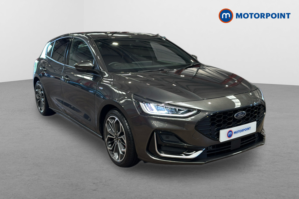 Ford Focus St-Line Vignale Manual Petrol Hatchback - Stock Number (1645864) - Drivers side front corner