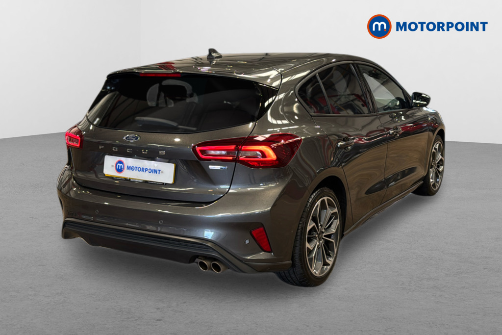 Ford Focus St-Line Vignale Manual Petrol Hatchback - Stock Number (1645864) - Drivers side rear corner