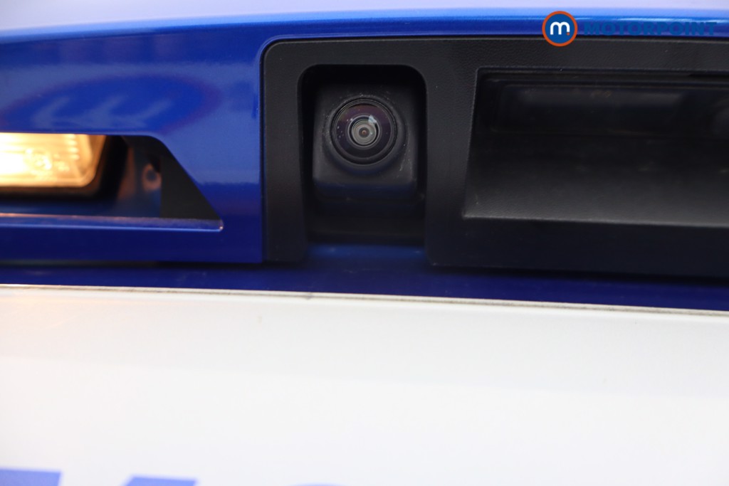 Nissan Juke N-Connecta Automatic Petrol SUV - Stock Number (1645939) - 5th supplementary image