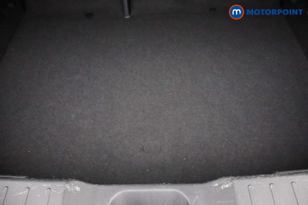 Nissan Juke N-Connecta Automatic Petrol SUV - Stock Number (1645939) - 7th supplementary image