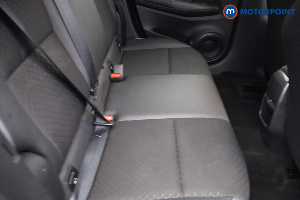 Nissan Juke N-Connecta Automatic Petrol SUV - Stock Number (1645939) - 9th supplementary image