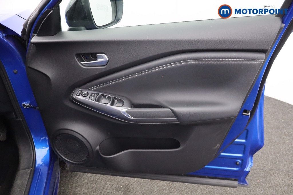 Nissan Juke N-Connecta Automatic Petrol SUV - Stock Number (1645939) - 11th supplementary image