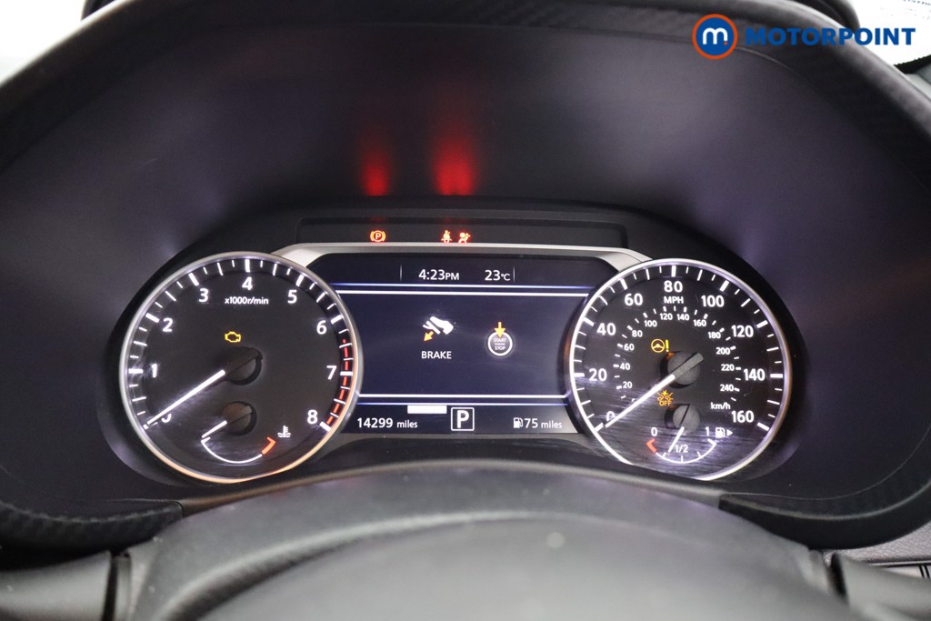Nissan Juke N-Connecta Automatic Petrol SUV - Stock Number (1645939) - 17th supplementary image