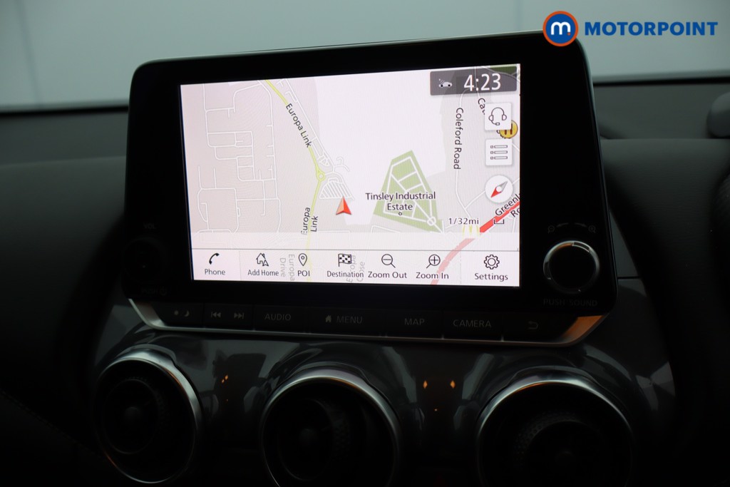 Nissan Juke N-Connecta Automatic Petrol SUV - Stock Number (1645939) - 19th supplementary image