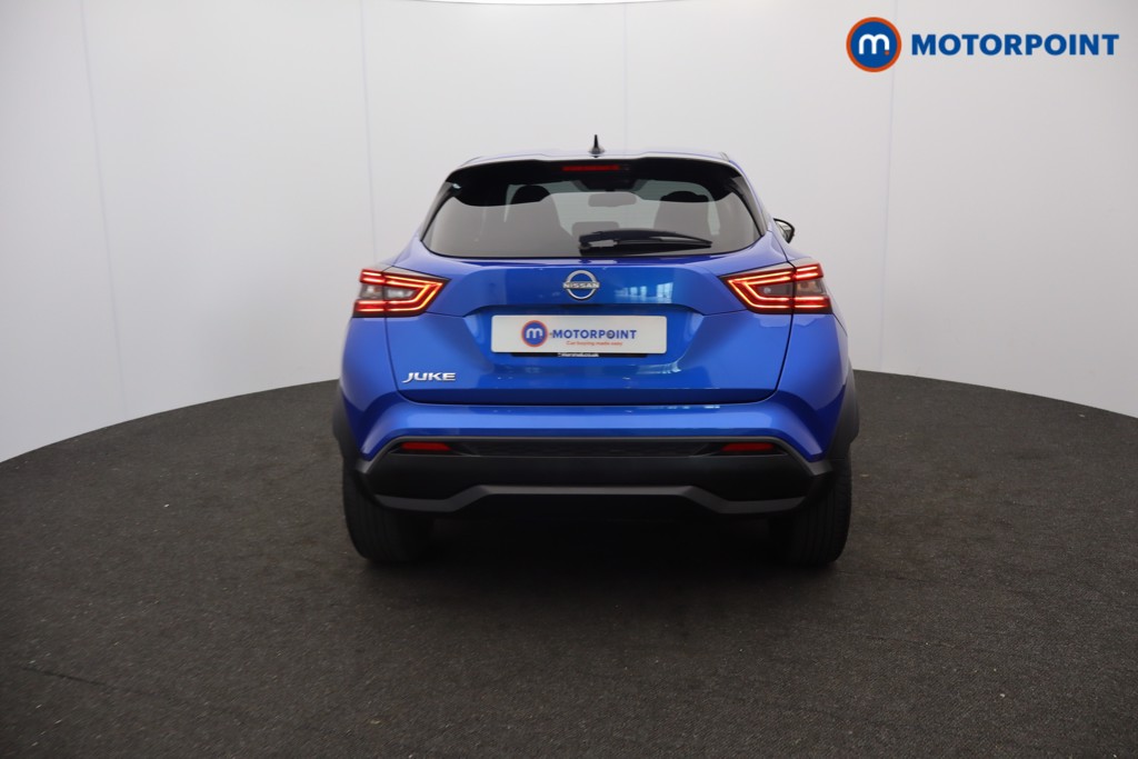Nissan Juke N-Connecta Automatic Petrol SUV - Stock Number (1645939) - 1st supplementary image