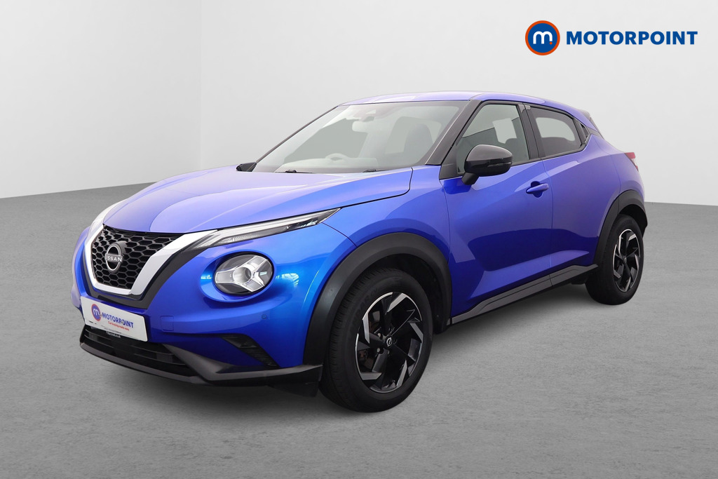 Nissan Juke N-Connecta Automatic Petrol SUV - Stock Number (1645939) - Passenger side front corner
