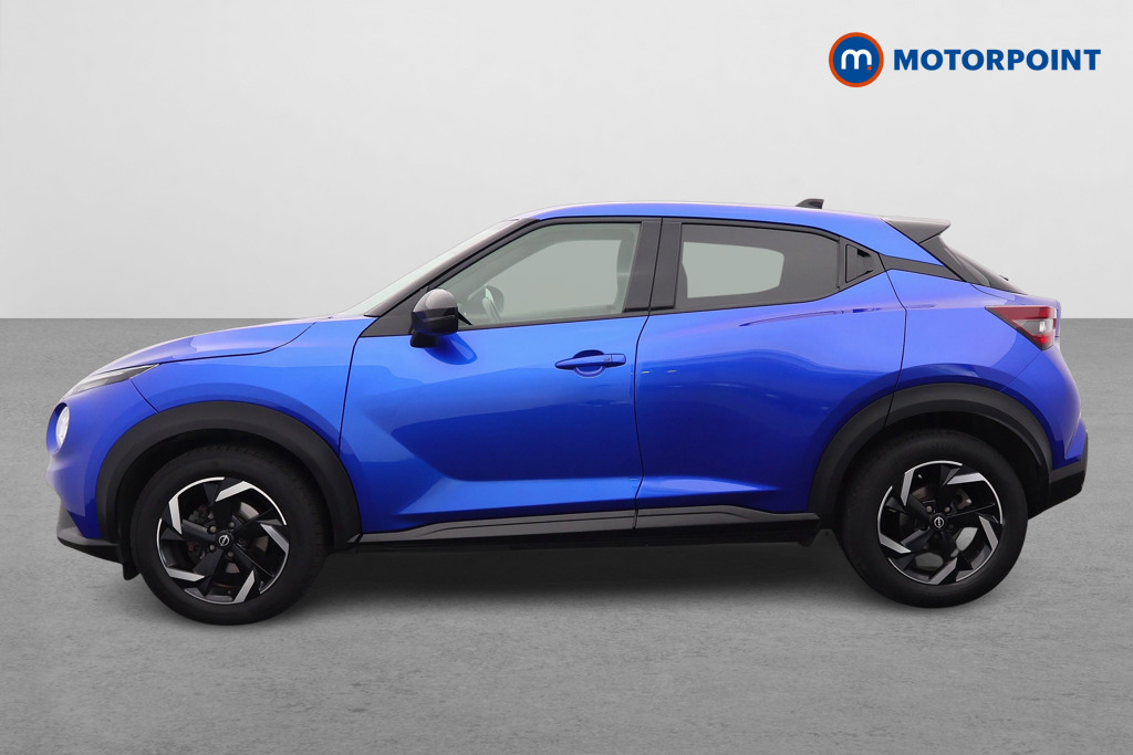Nissan Juke N-Connecta Automatic Petrol SUV - Stock Number (1645939) - Passenger side