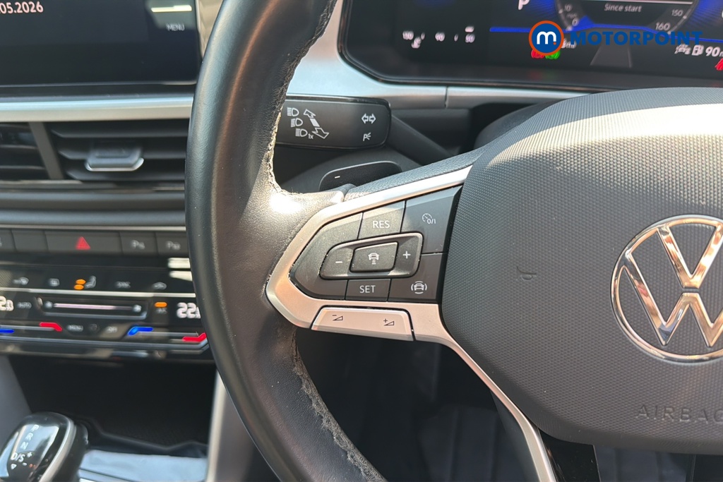 Volkswagen T-Roc Life Automatic Petrol SUV - Stock Number (1645945) - 4th supplementary image