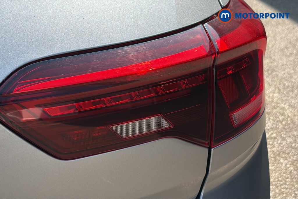 Volkswagen T-Roc Life Automatic Petrol SUV - Stock Number (1645945) - 36th supplementary image