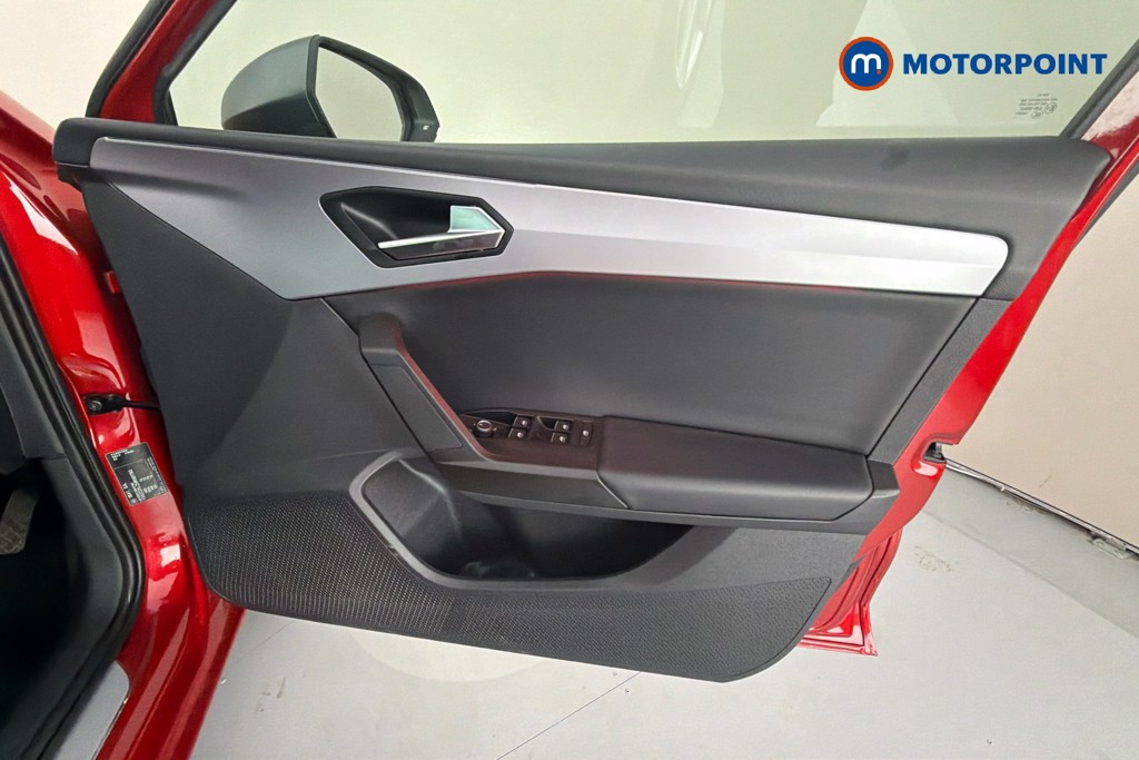 Seat Leon FR Manual Petrol Hatchback - Stock Number (1646098) - 19th supplementary image