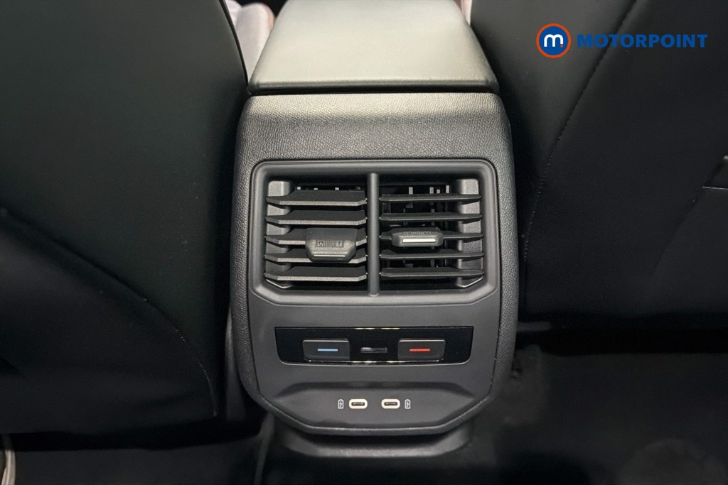 Seat Leon FR Manual Petrol Hatchback - Stock Number (1646098) - 30th supplementary image
