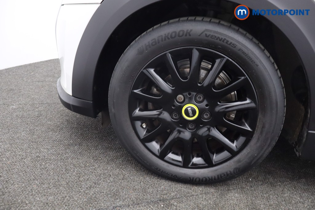 Mini Hatchback Cooper S Level 1 Automatic Electric Hatchback - Stock Number (1646146) - 30th supplementary image