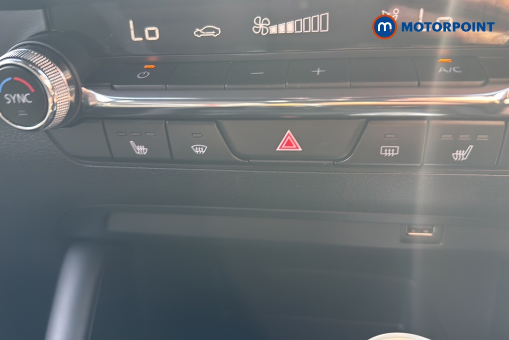 Mazda 3 Sport Lux Manual Petrol Hatchback - Stock Number (1646169) - 14th supplementary image