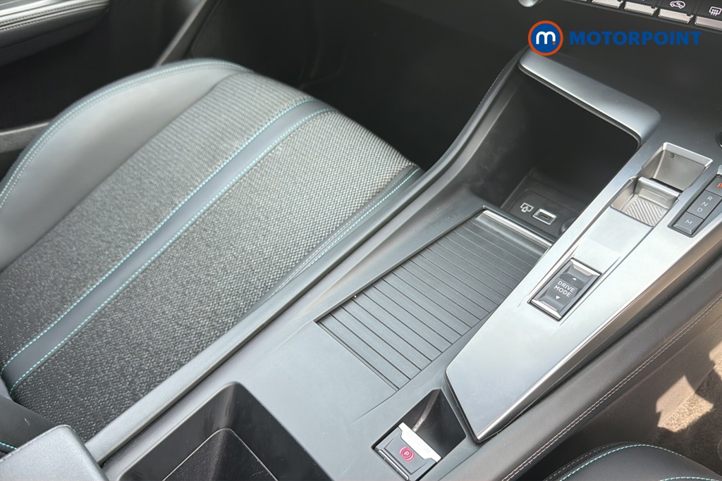 Peugeot 308 Allure Premium Automatic Petrol Hatchback - Stock Number (1646333) - 15th supplementary image