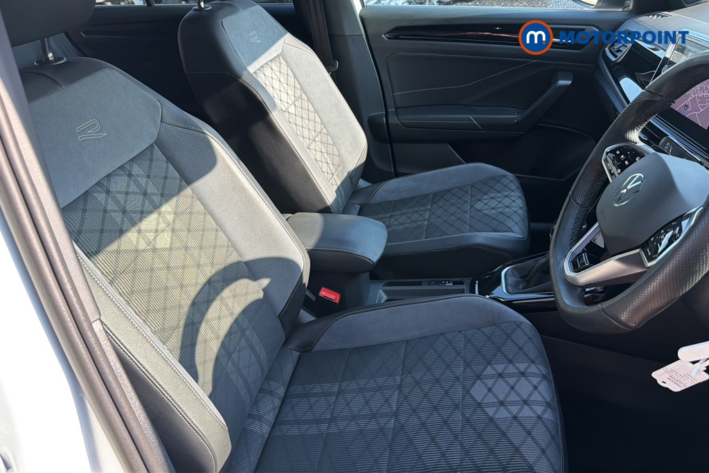 Volkswagen T-Roc R-Line Automatic Petrol SUV - Stock Number (1646338) - 22nd supplementary image