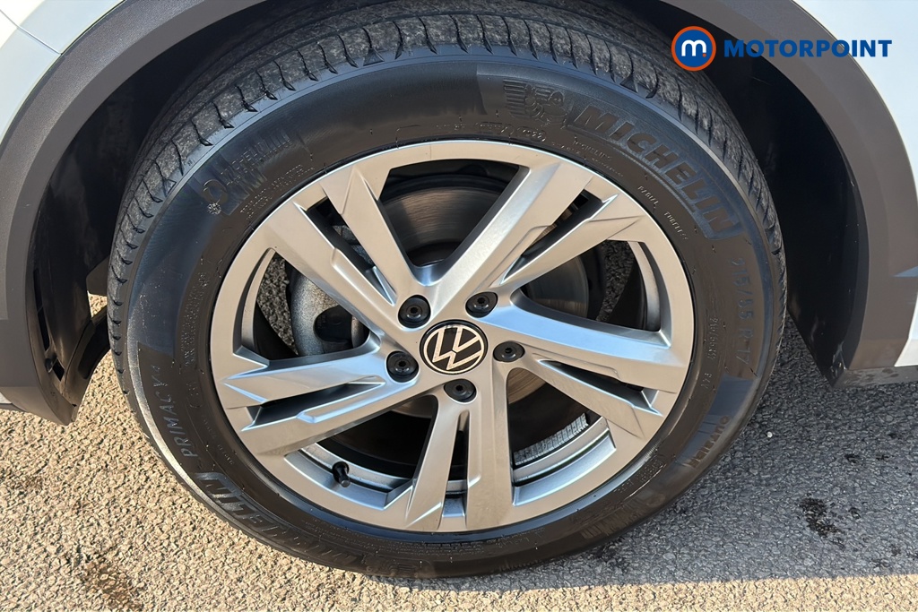 Volkswagen T-Roc R-Line Automatic Petrol SUV - Stock Number (1646338) - 44th supplementary image