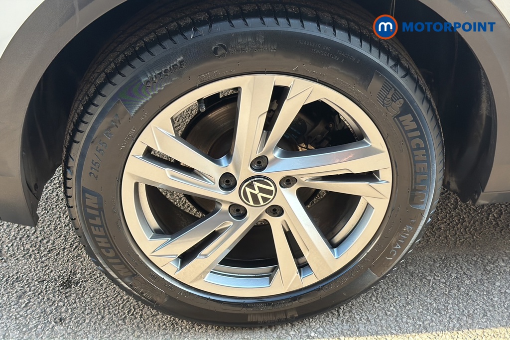 Volkswagen T-Roc R-Line Automatic Petrol SUV - Stock Number (1646338) - 46th supplementary image