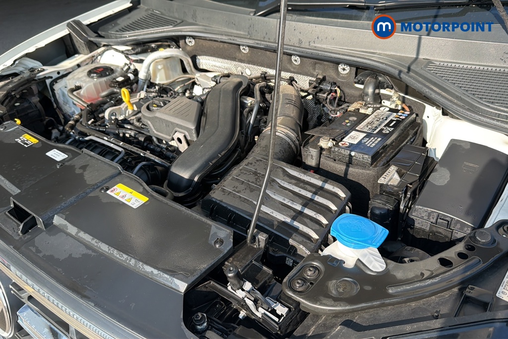 Volkswagen T-Roc R-Line Automatic Petrol SUV - Stock Number (1646338) - 48th supplementary image