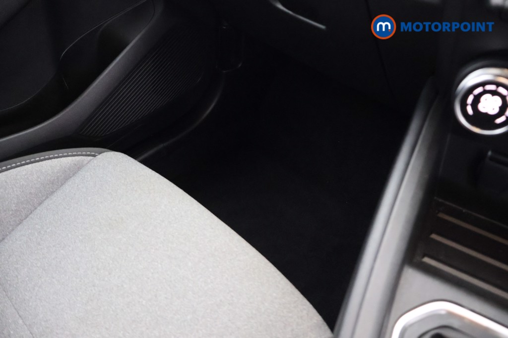 Renault Clio Evolution Automatic Petrol-Electric Hybrid Hatchback - Stock Number (1646408) - 12th supplementary image