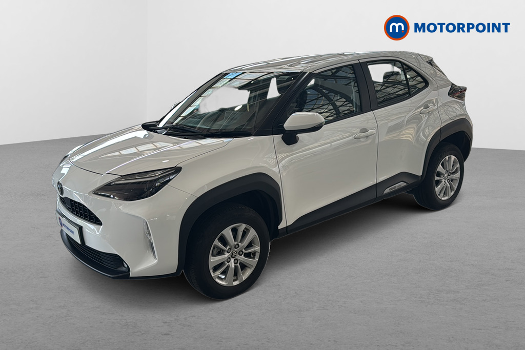Toyota Yaris Cross Icon Automatic Petrol-Electric Hybrid Estate - Stock Number (1646410) - Passenger side front corner