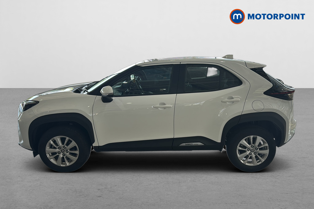 Toyota Yaris Cross Icon Automatic Petrol-Electric Hybrid Estate - Stock Number (1646410) - Drivers side