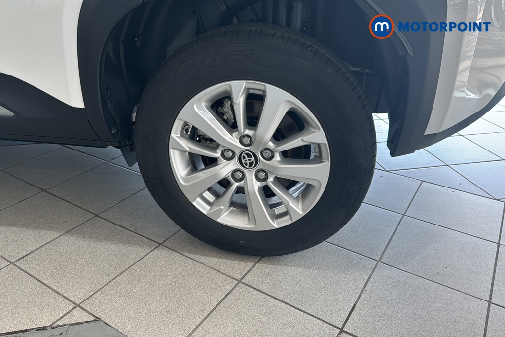 Toyota Yaris Cross Icon Automatic Petrol-Electric Hybrid Estate - Stock Number (1646410) - 45th supplementary image