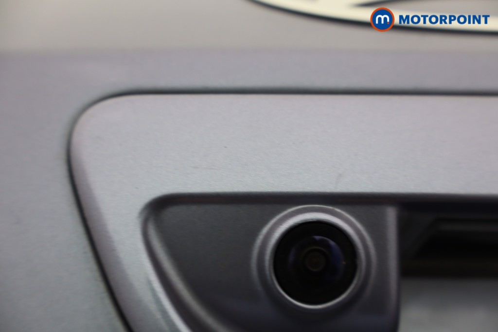 Hyundai I10 Advance Automatic Petrol Hatchback - Stock Number (1646420) - 4th supplementary image