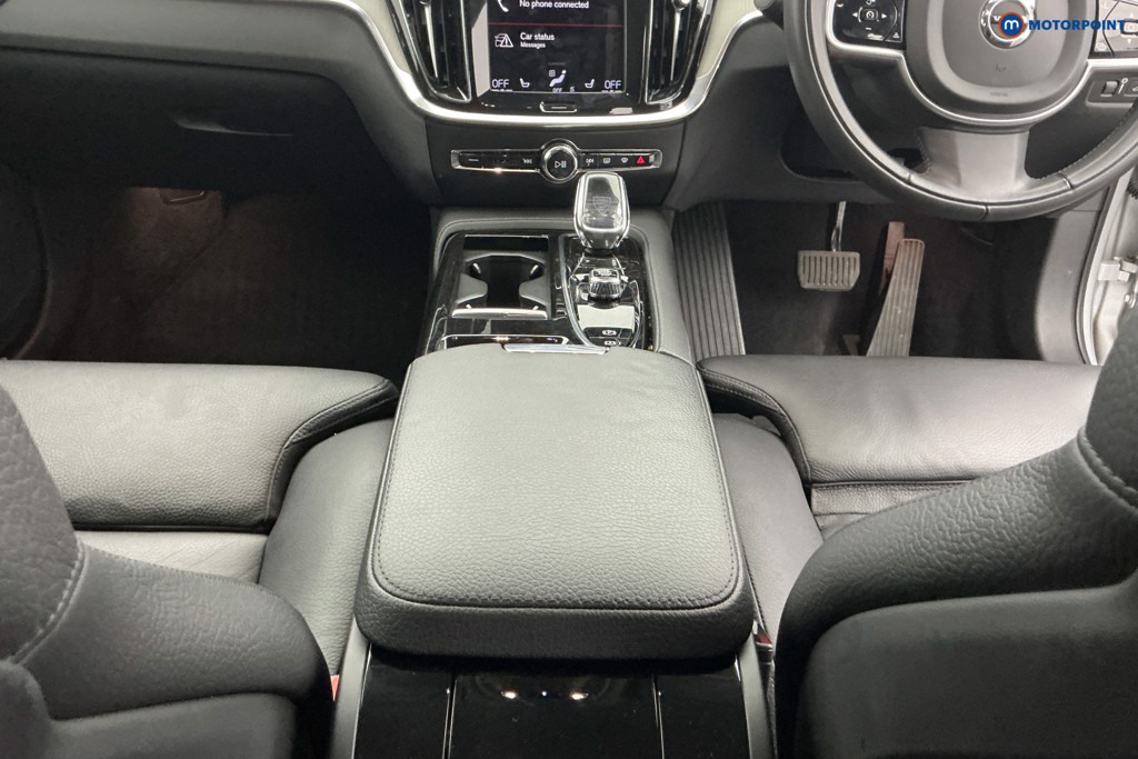 Volvo V60 Inscription Automatic Petrol Plug-In Hybrid Estate - Stock Number (1646424) - 12th supplementary image