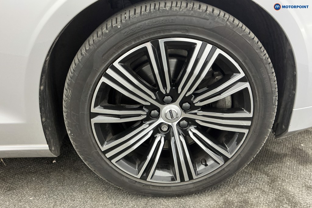 Volvo V60 Inscription Automatic Petrol Plug-In Hybrid Estate - Stock Number (1646424) - 35th supplementary image