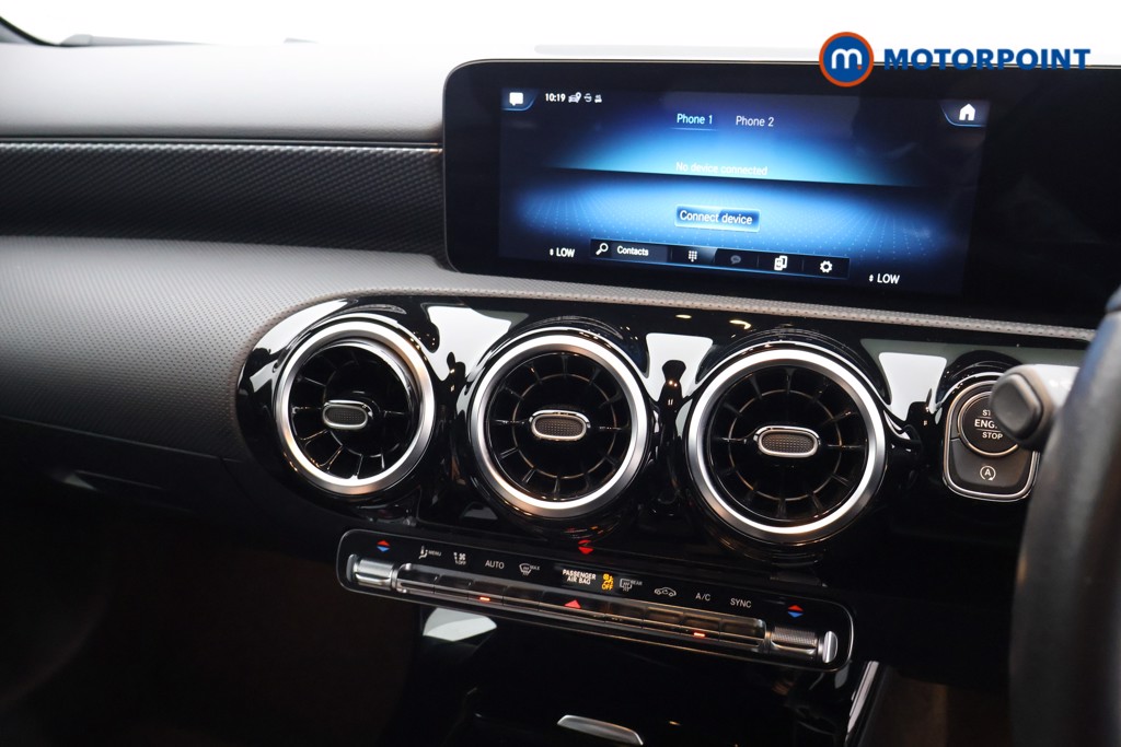 Mercedes-Benz A Class Sport Executive Edition Automatic Petrol Hatchback - Stock Number (1646438) - 9th supplementary image